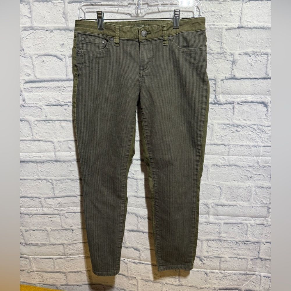 Prana Jett Capri Pants, Green, Size 4/27 - Picture 2 of 10